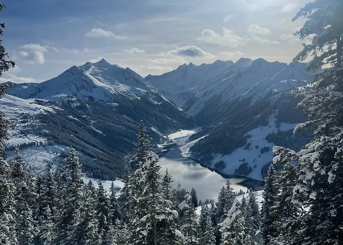 Lang - & Mountain Apartment *